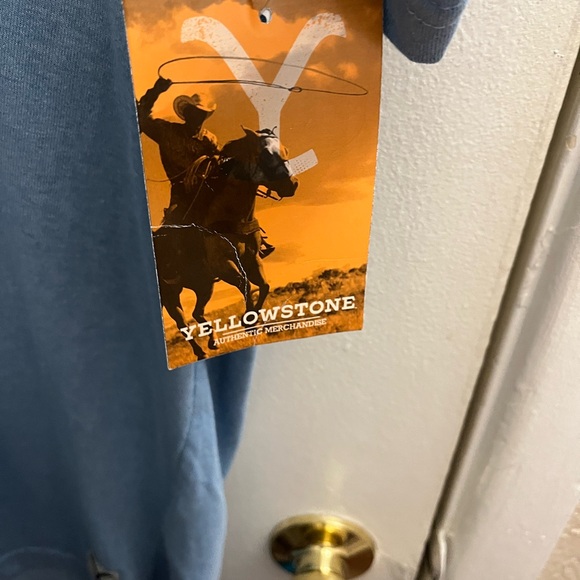 Men's Blue T-Shirt Yellowstone TV on Paramount - Picture 4 of 7